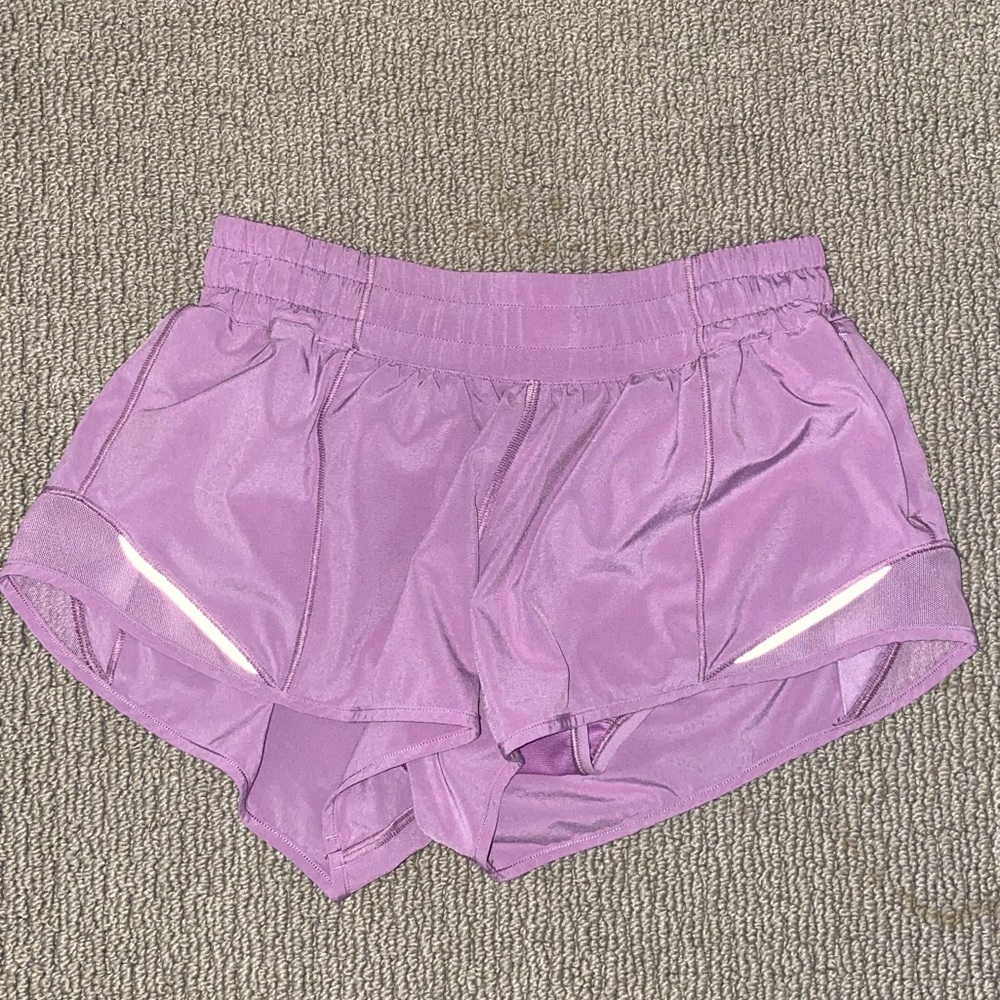 Lulu lemon short shorts